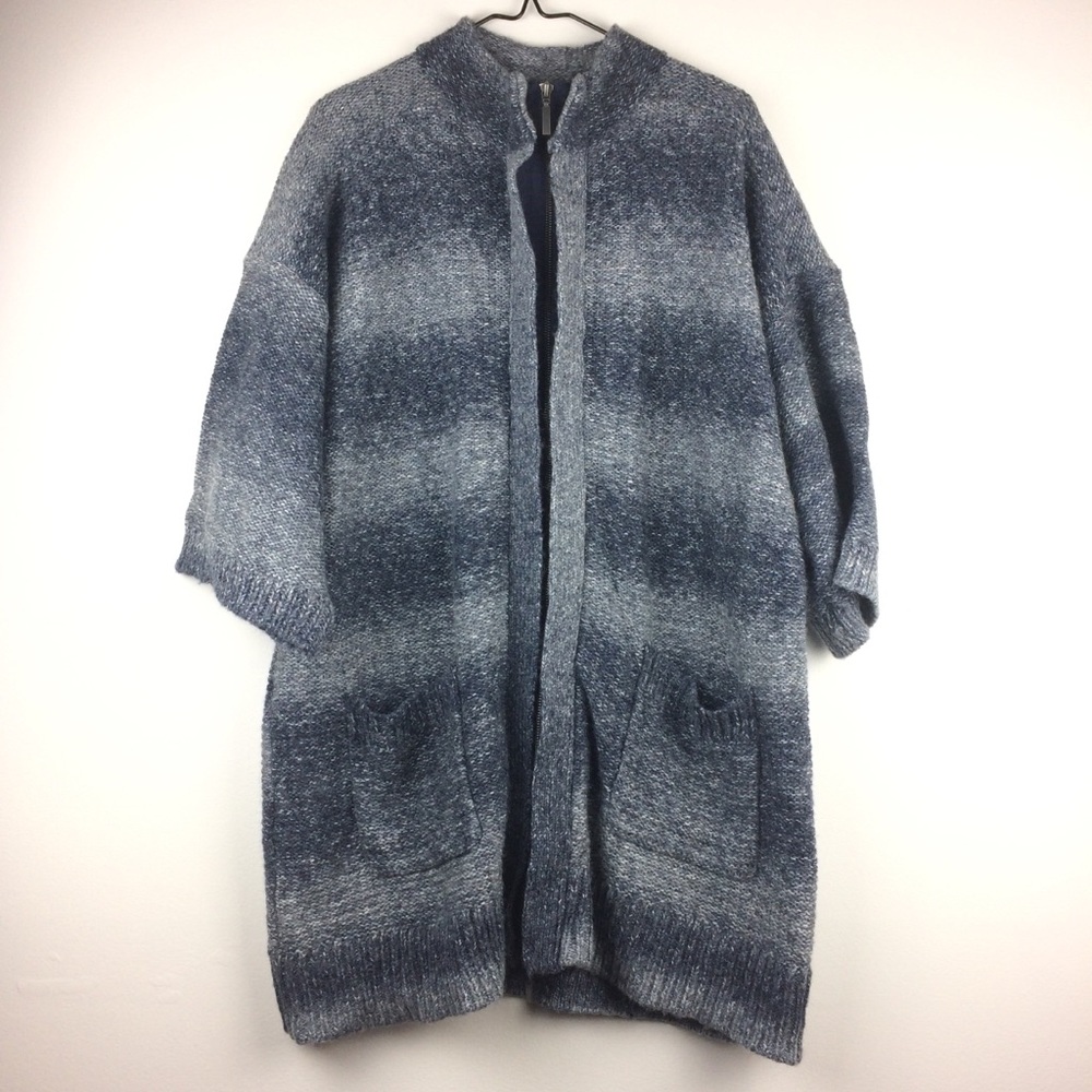 Chico’s Knit Wool Short Sleeve Sweater Zip Up